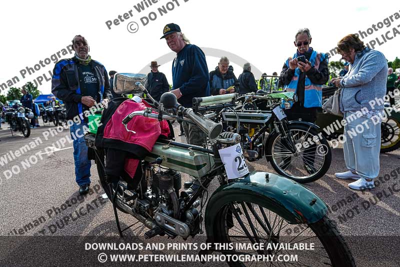 Vintage motorcycle club;eventdigitalimages;no limits trackdays;peter wileman photography;vintage motocycles;vmcc banbury run photographs